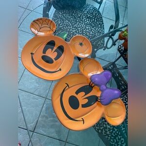 Disney • Mickey and Minnie Mouse • Halloween Pumpkin • Serving Plates • NWT